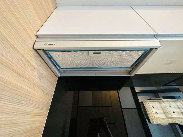Centra Heights Condominium For Rent, $2,850, 1 Bed 1 Bath 463 sqft $6.16 psf