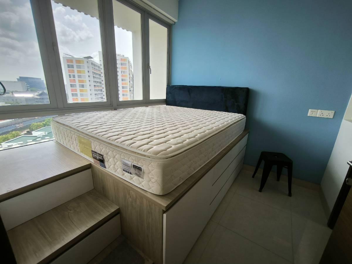 Centra Heights Condominium For Rent, $2,850, 1 Bed 1 Bath 463 sqft $6.16 psf