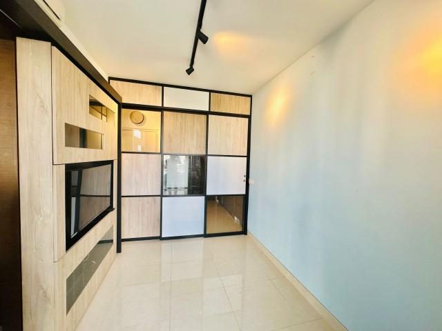 Centra Heights Condominium For Rent, $2,850, 1 Bed 1 Bath 463 sqft $6.16 psf