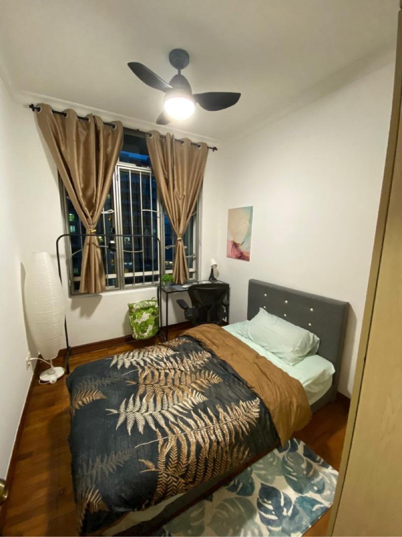 Prop-GPT: Condominium: D19  Compass Heights