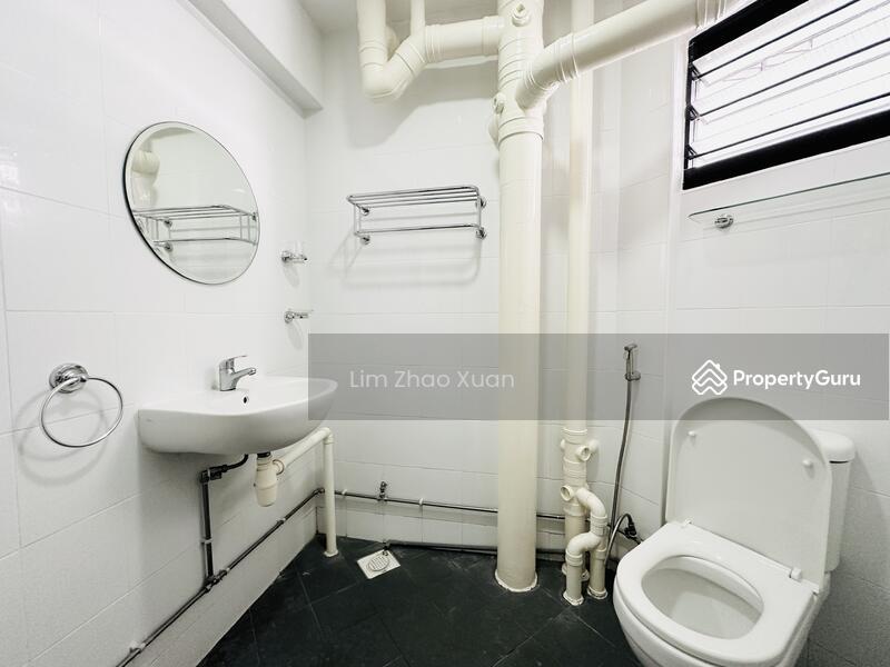 HDB Flat for Rent: Yishun, D27, 760111