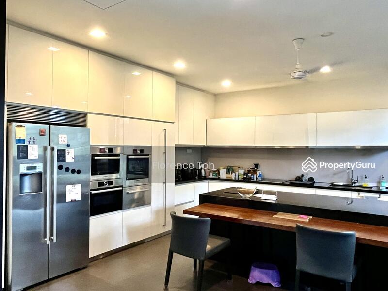Bungalow for Rent: D10, 267857