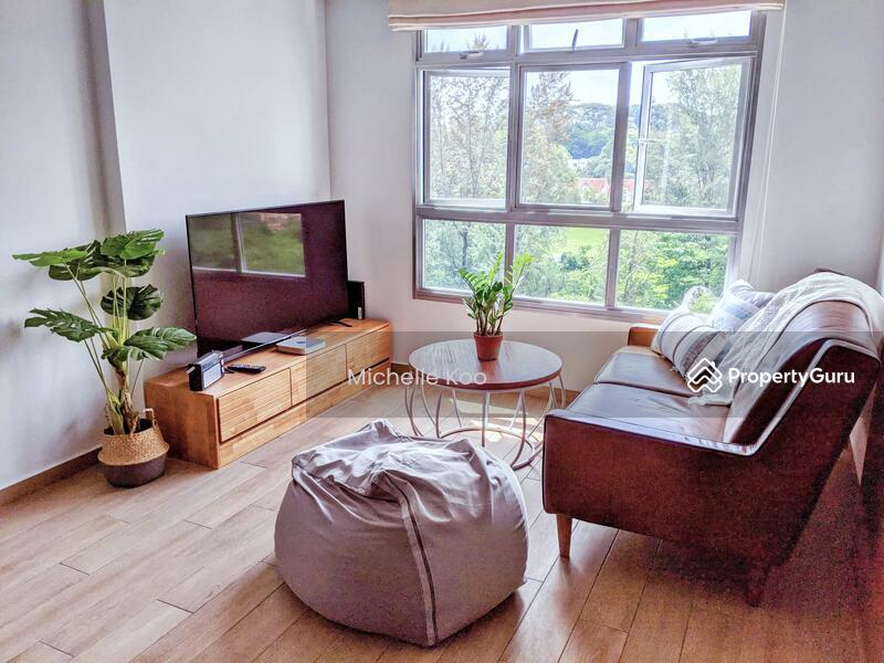 Prop-GPT: HDB Flat: D19 Punggol 405A Northshore Drive