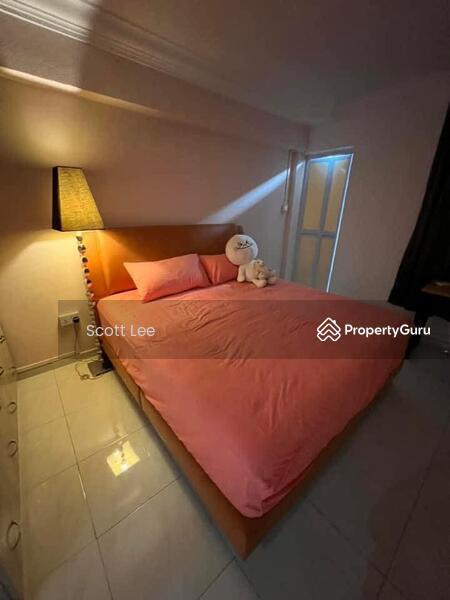 Prop-GPT: HDB Flat: D20 Ang Mo Kio 562 Cheng San Place
