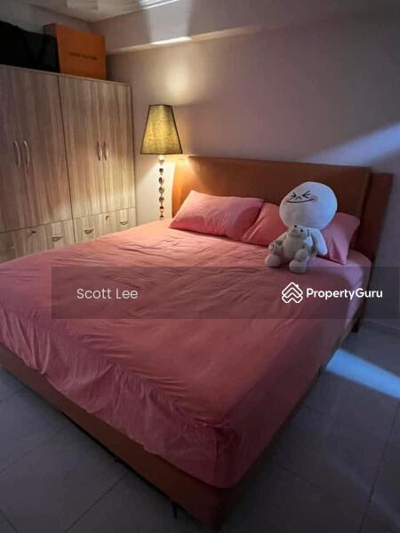 562 Cheng San Place