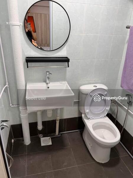 562 Cheng San Place