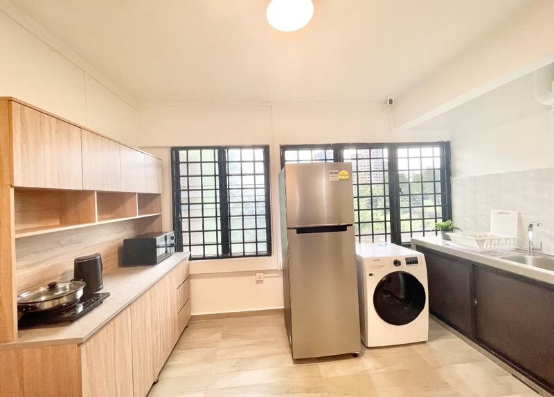People's Park Complex Apartment Room Rental, $1,599, 1 Bed 1 Bath 150 sqft $10.66 psf