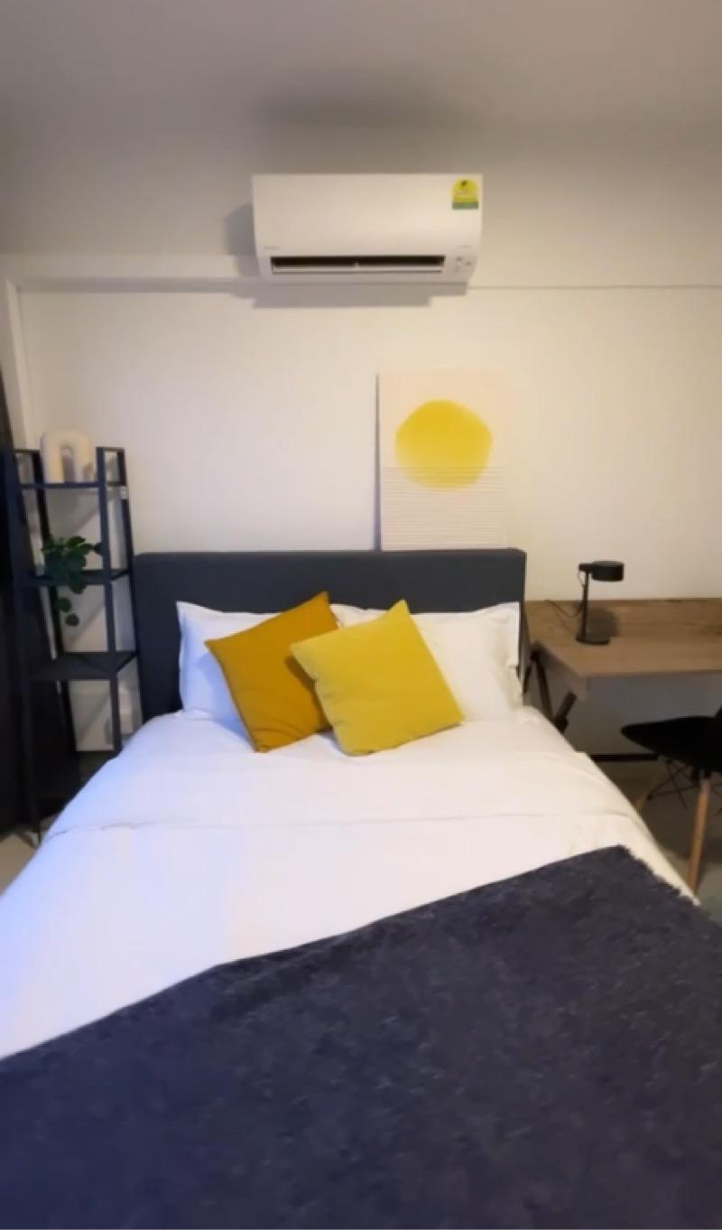 People's Park Complex Apartment Room Rental, $1,599, 1 Bed 1 Bath 150 sqft $10.66 psf