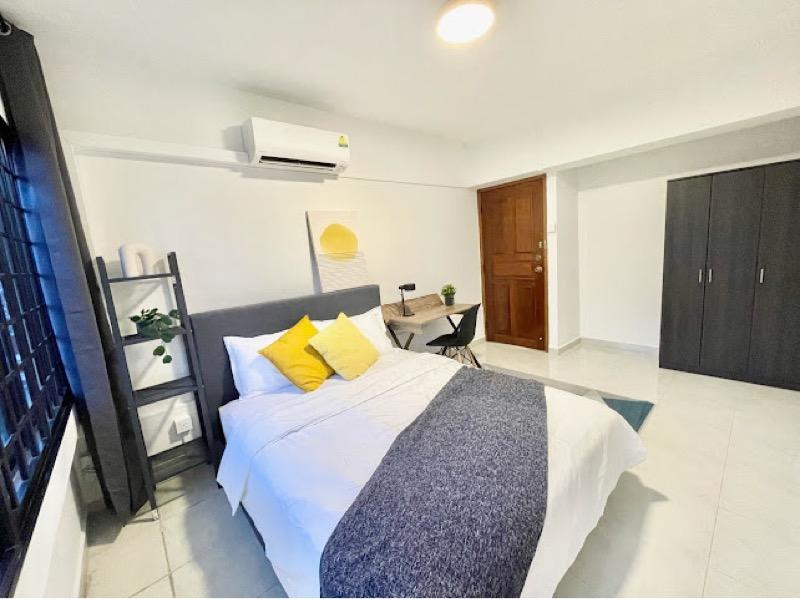 People's Park Complex Apartment Room Rental, $1,599, 1 Bed 1 Bath 150 sqft $10.66 psf