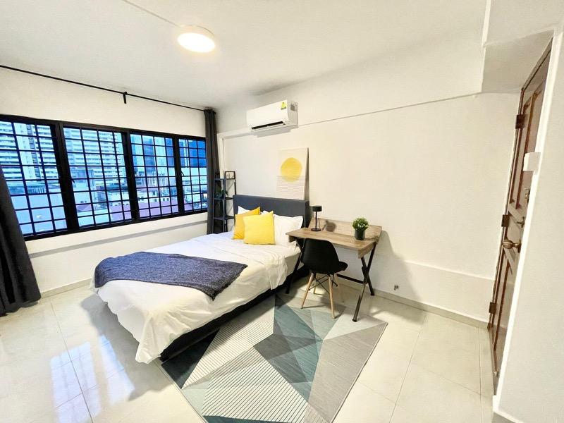 People's Park Complex Apartment Room Rental, $1,599, 1 Bed 1 Bath 150 sqft $10.66 psf