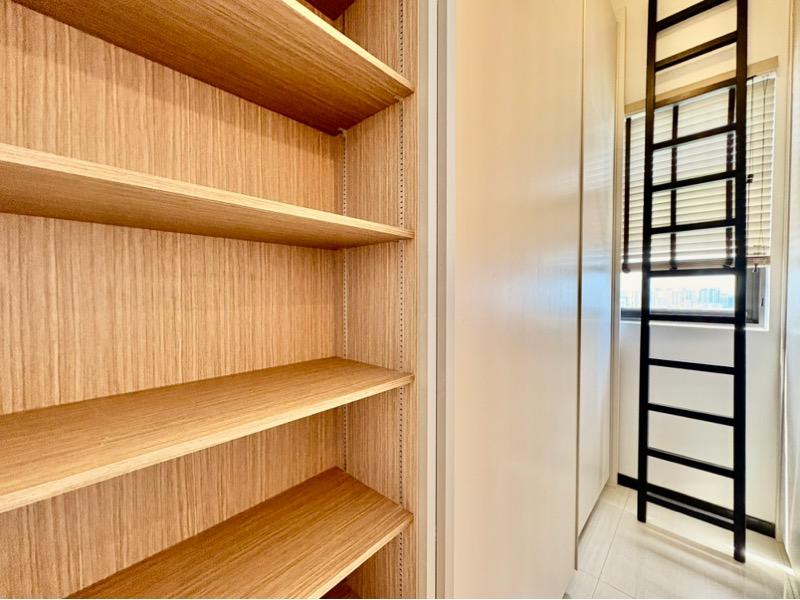 Sims Urban Oasis Condominium For Rent, $3,200, 1 Bed 1 Bath 463 sqft $6.91 psf