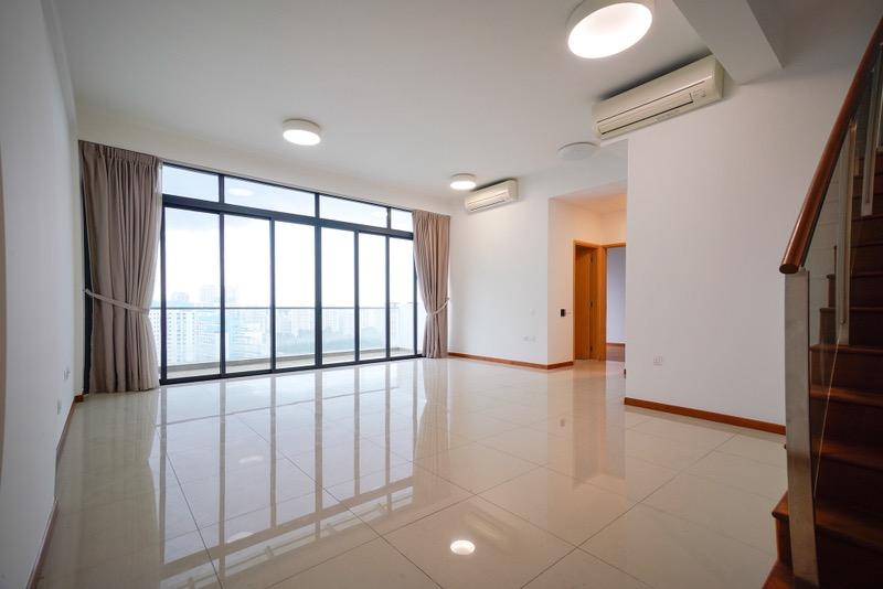 Prop-GPT: Condominium: D23  Hillion Residences
