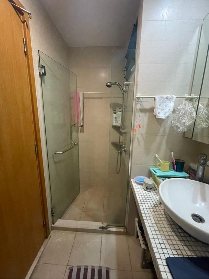 The Quintet Condominium Room Rental, $1,100, 1 Bed 1 Bath 150 sqft $7.33 psf