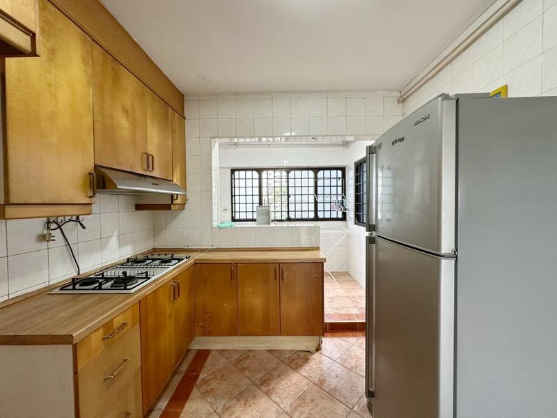 101 Rivervale Walk HDB Apartment For Rent, $3,100, 3 Bed 2 Bath 1,087 sqft $2.85 psf
