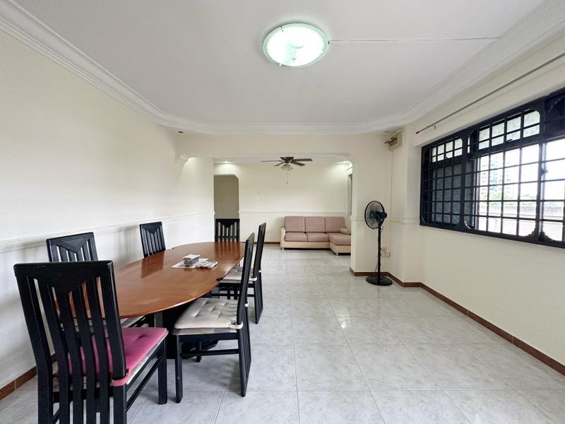 101 Rivervale Walk HDB Apartment For Rent, $3,100, 3 Bed 2 Bath 1,087 sqft $2.85 psf