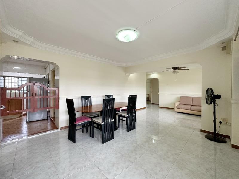 101 Rivervale Walk HDB Apartment For Rent, $3,100, 3 Bed 2 Bath 1,087 sqft $2.85 psf