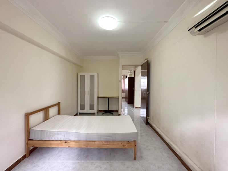 101 Rivervale Walk HDB Apartment For Rent, $3,100, 3 Bed 2 Bath 1,087 sqft $2.85 psf