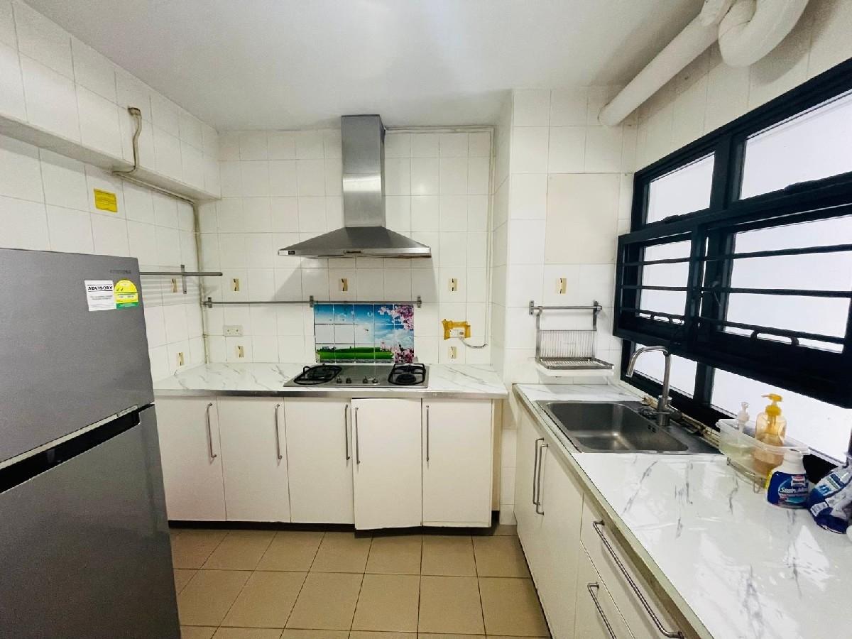 438B Sengkang West Avenue HDB Apartment For Rent, $3,300, 3 Bed 2 Bath 1,012 sqft $3.26 psf