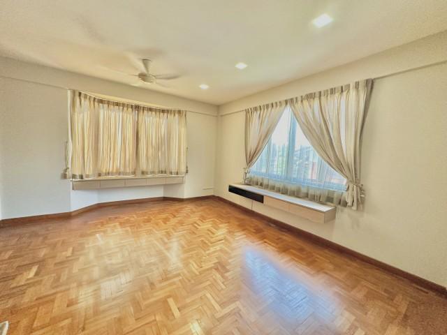 4B Begonia Road Corner Terrace For Rent, $6,800, 4 Bed 5 Bath 3,000 sqft $2.46 psf