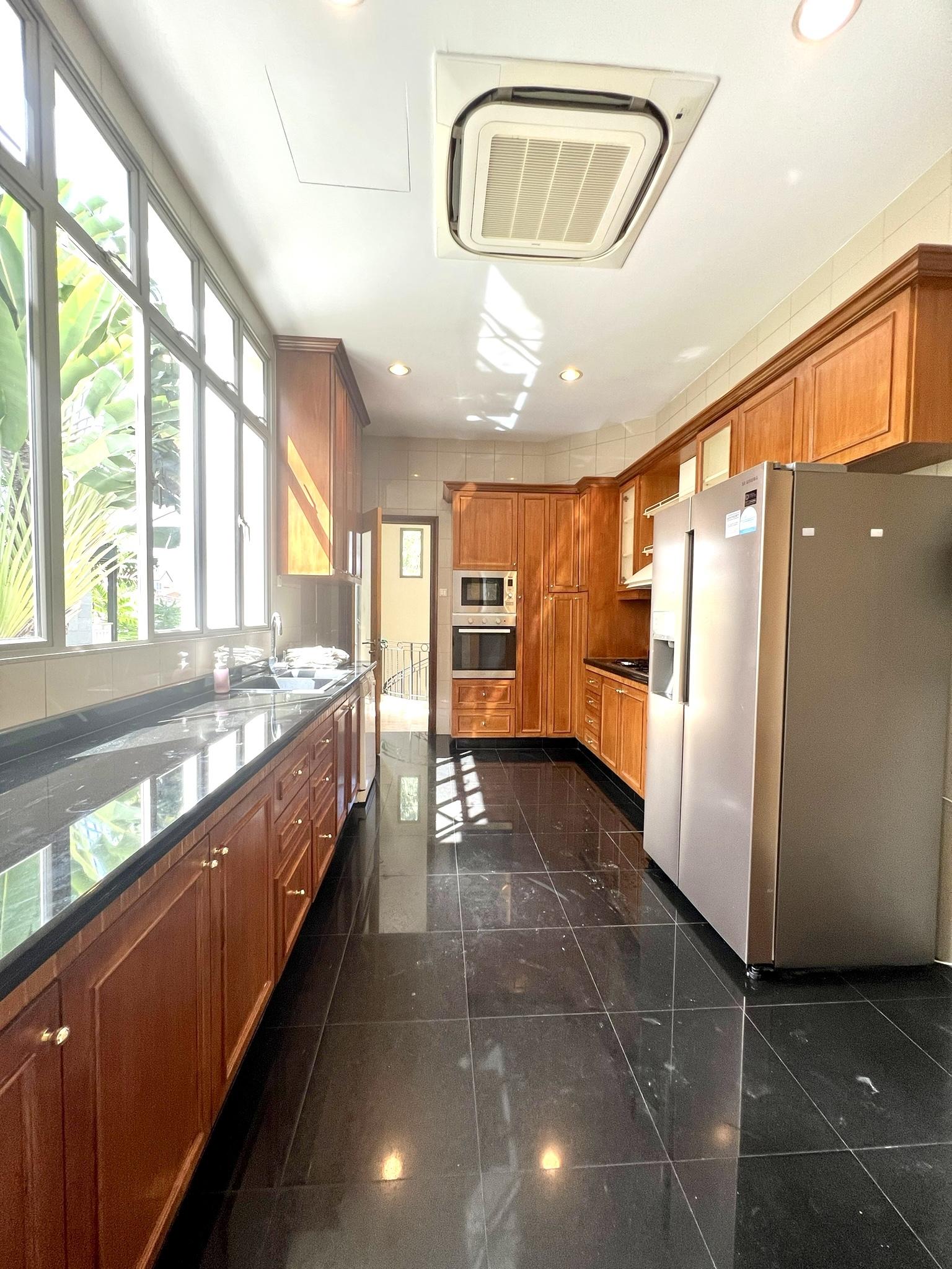 Bungalow - Good Class for Rent: Holland, D10, 279931