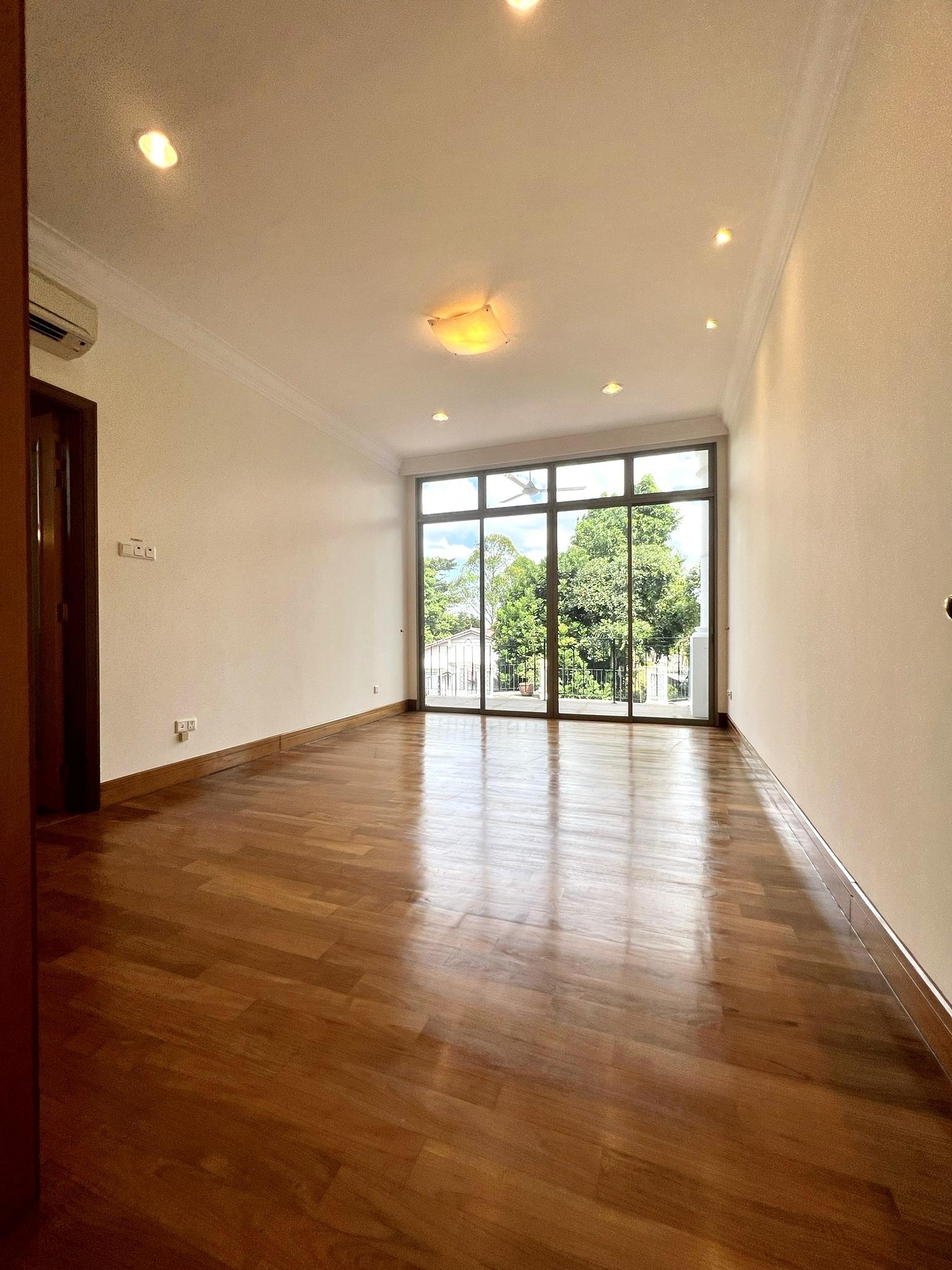 Bungalow - Good Class for Rent: Holland, D10, 279931