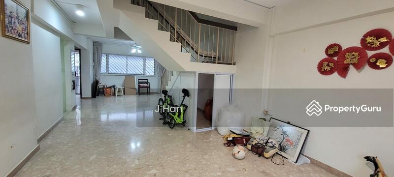 317 Serangoon Avenue 2