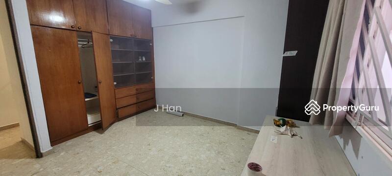 317 Serangoon Avenue 2