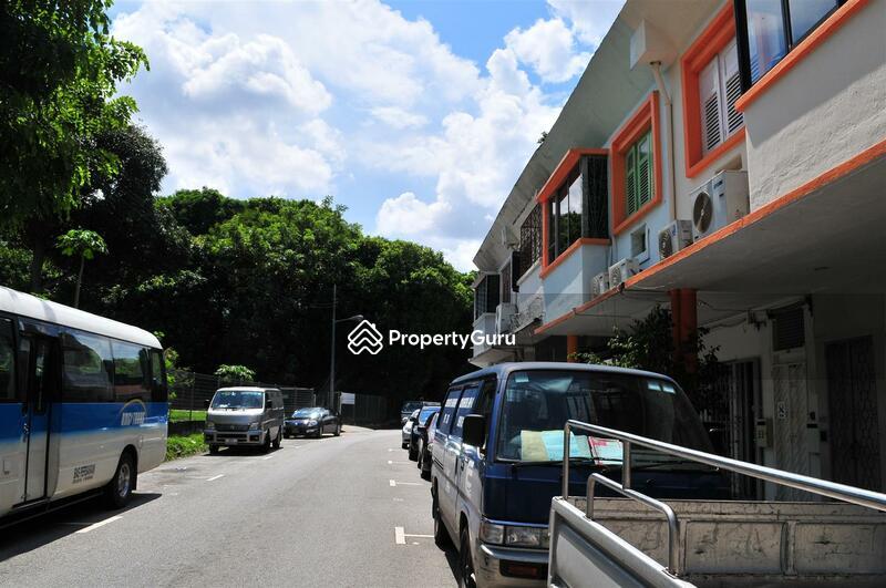 Shophouse for Rent: D12, 328405