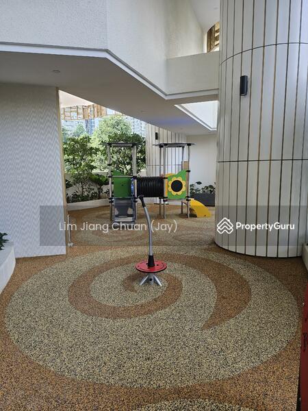 Condominium for Rent: Cairnhill, D09, 229725