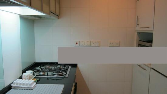 Robertson 100 Apartment For Rent, $5,000, 2 Bed 2 Bath 883 sqft $5.66 psf