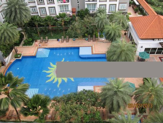 Robertson 100 Apartment For Rent, $6,800, 3 Bed 2 Bath 1,378 sqft $4.93 psf