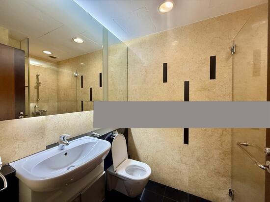 Robertson 100 Apartment For Rent, $6,800, 3 Bed 2 Bath 1,378 sqft $4.93 psf