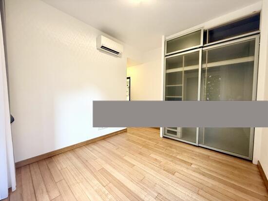Robertson 100 Apartment For Rent, $6,800, 3 Bed 2 Bath 1,378 sqft $4.93 psf