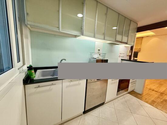 Robertson 100 Apartment For Rent, $6,800, 3 Bed 2 Bath 1,378 sqft $4.93 psf