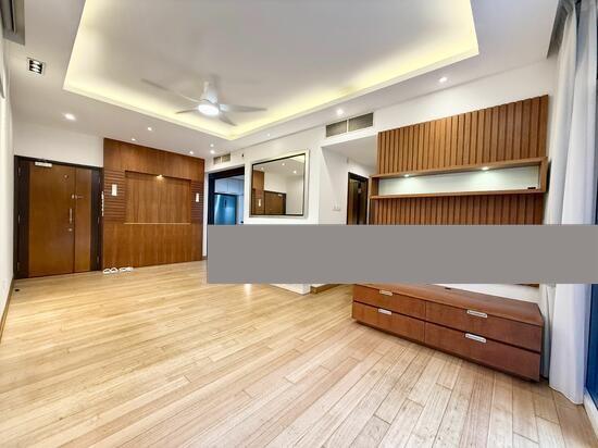 Robertson 100 Apartment For Rent, $6,800, 3 Bed 2 Bath 1,378 sqft $4.93 psf