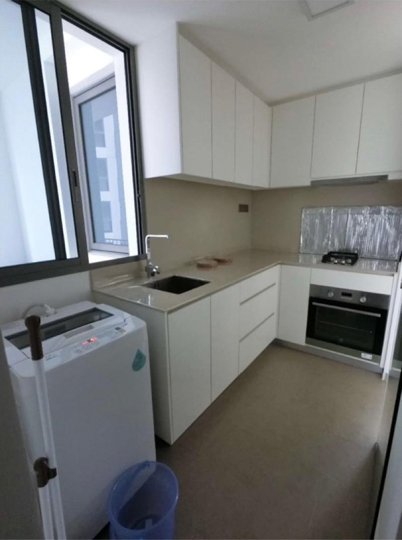 Riversails Condominium For Rent, $3,500, 2 Bed 2 Bath 850 sqft $4.12 psf