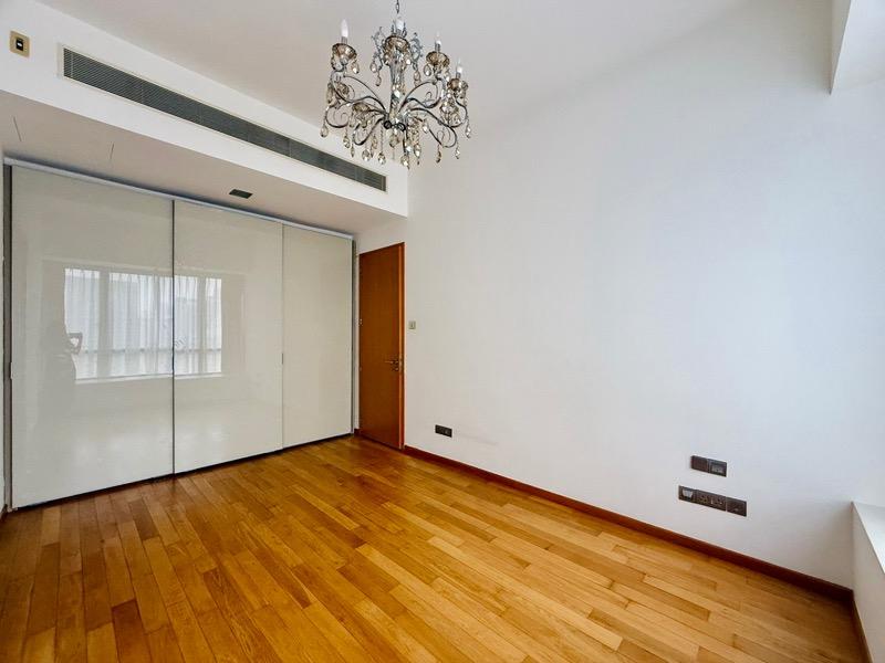 Paterson Suites Condominium For Rent, $11,500, 3 Bed 3 Bath 1,679 sqft $6.85 psf