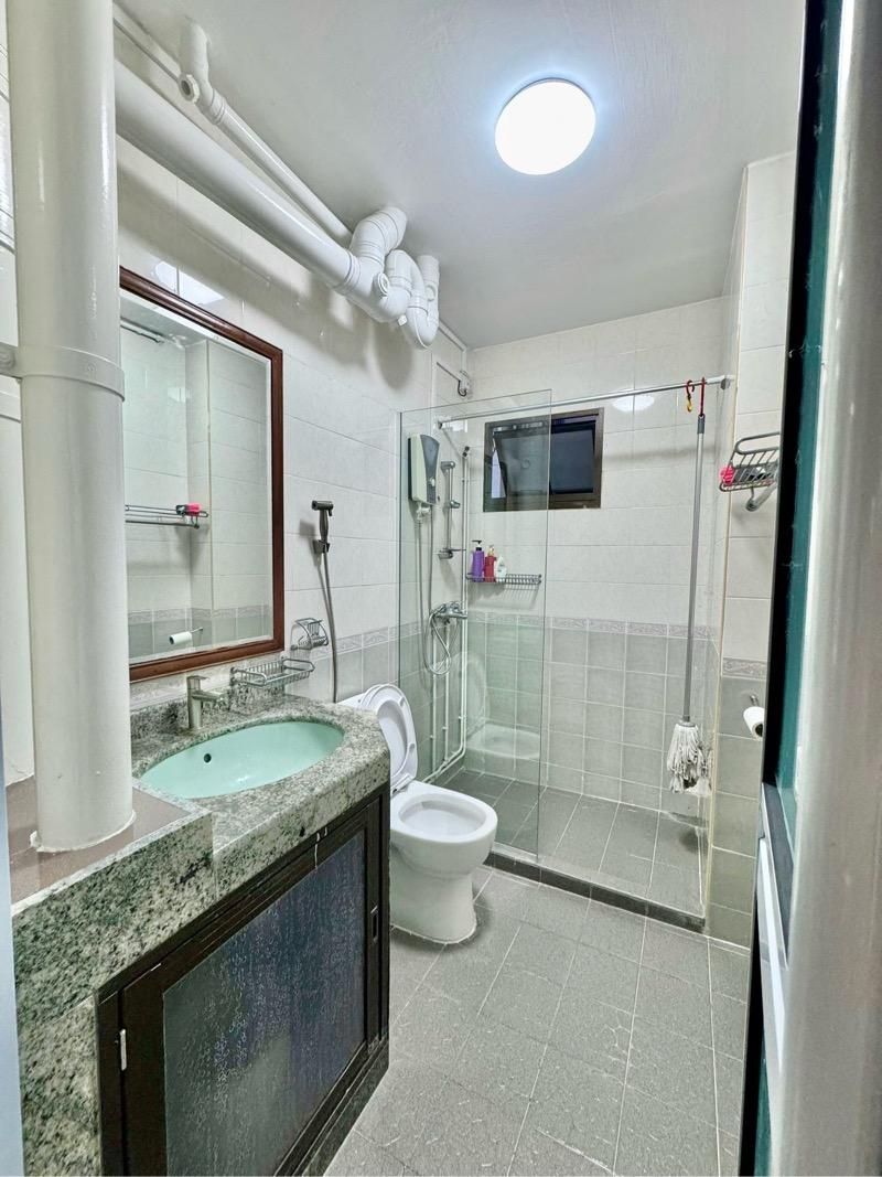 HDB Apartment for Rent: D27, 751360