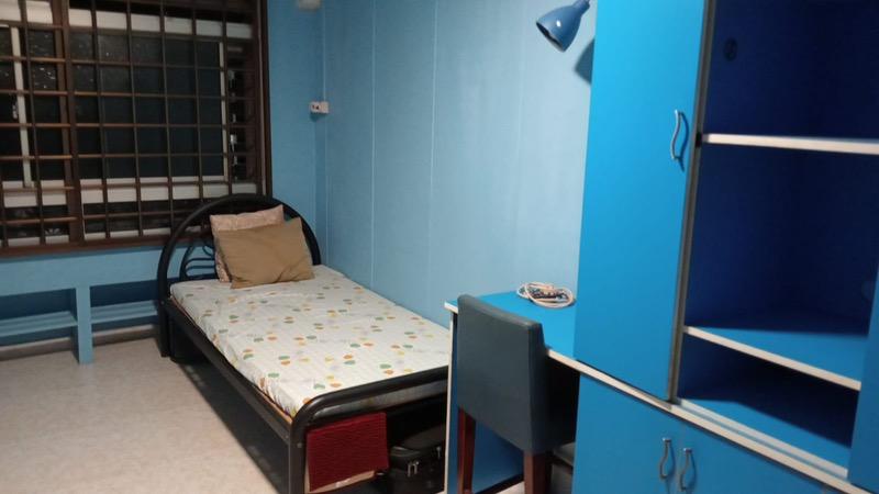 229 Pasir Ris Street 21 HDB Apartment Room Rental, $900, 1 Bed 10 sqft $90.00 psf