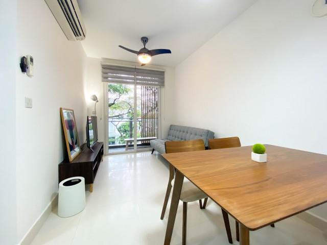 Kensington Square Apartment For Rent, $3,200, 2 Bed 2 Bath 614 sqft $5.21 psf