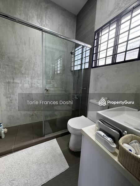 Bungalow for Rent: D21, 597275