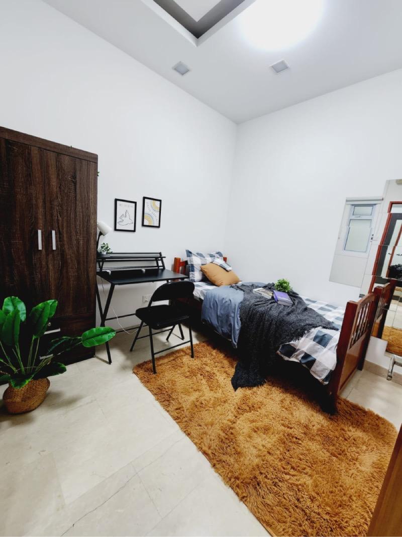 Prop-GPT: Condominium: D14 Geylang Simsville