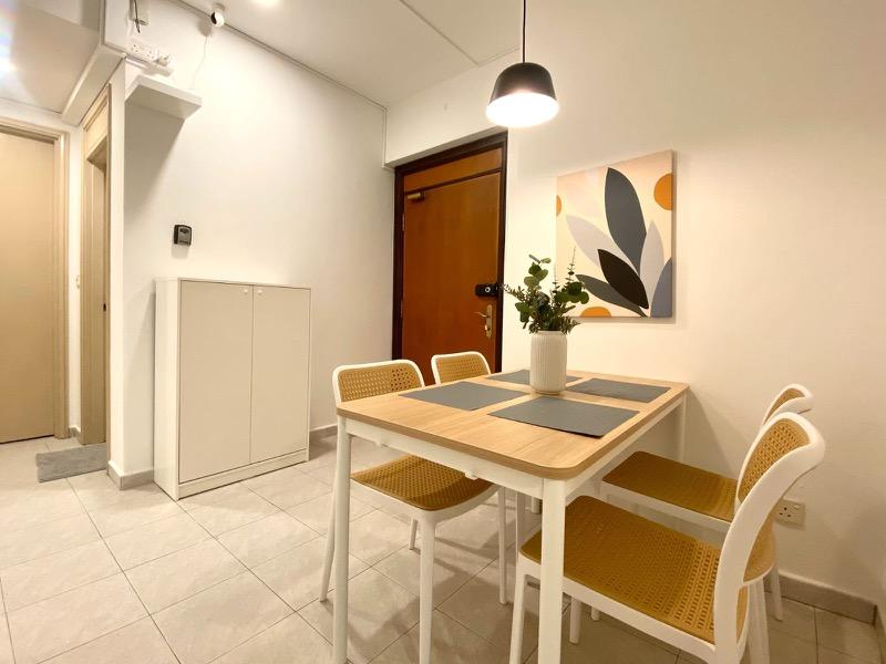 People's Park Complex Apartment Room Rental, $2,400, 1 Bed 1 Bath 250 sqft $9.60 psf