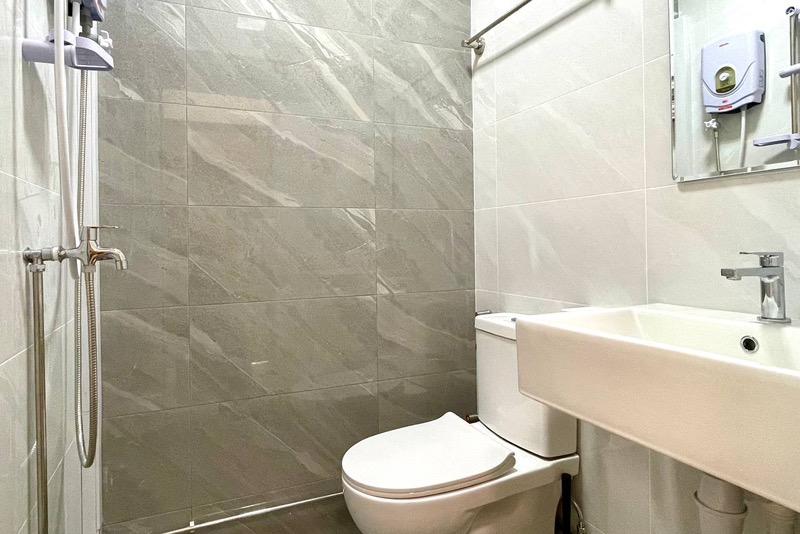 People's Park Complex Apartment Room Rental, $1,599, 1 Bed 1 Bath 160 sqft $9.99 psf