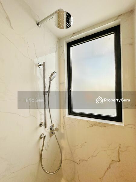 Condominium for Rent: D15, 439836