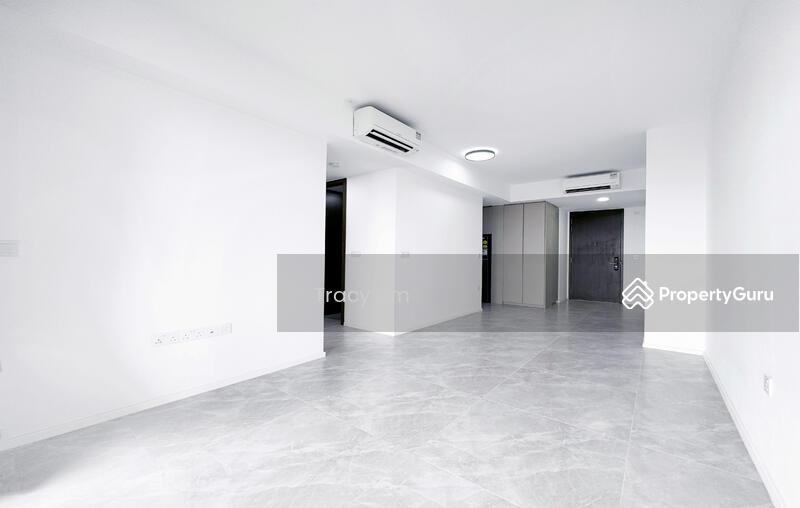 Prop-GPT: Condominium: D05  Clavon