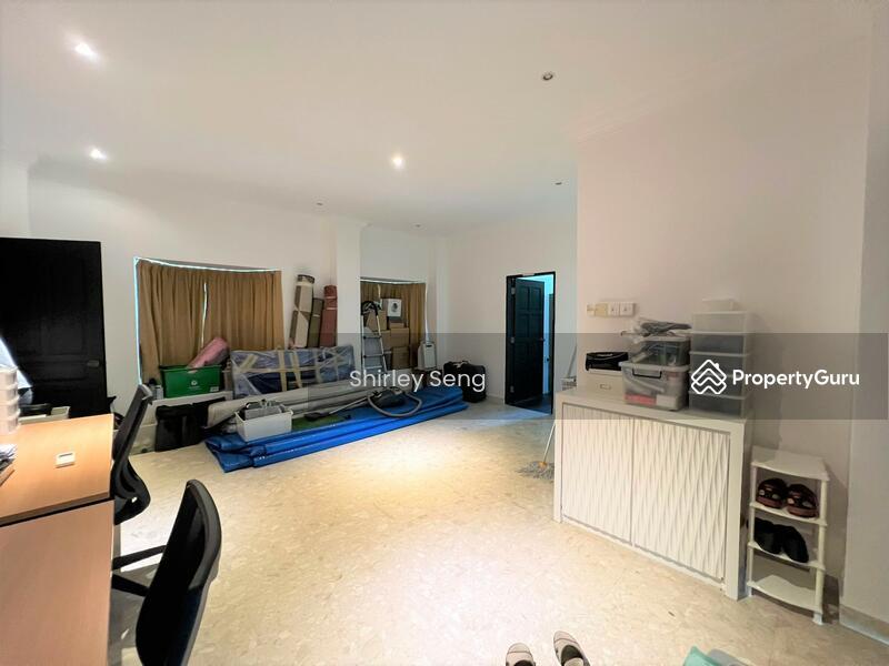 Victoria Park residential enclave located near Bukit Timah, Coronation Road & Farrer Road
