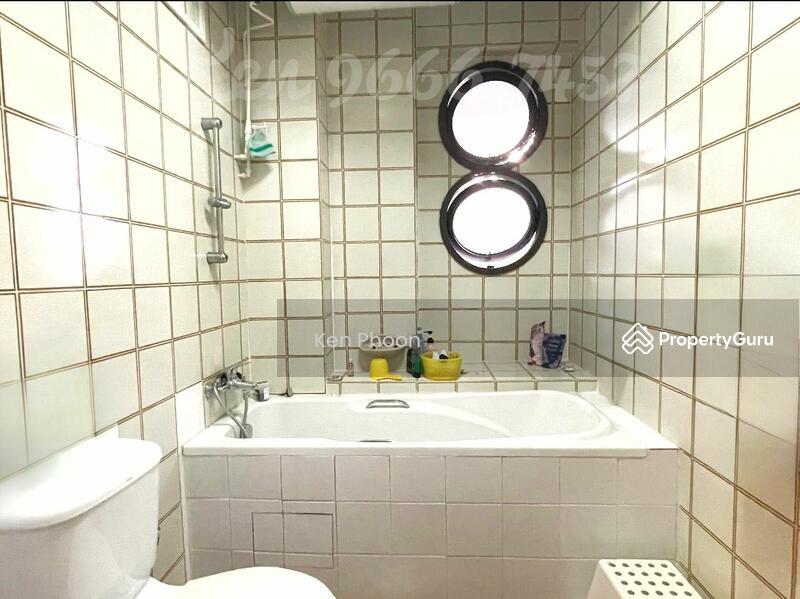 MARINE PARADE - KATONG DUPLEX HOME
