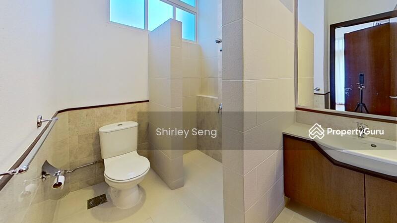 Cheap !Charming Semi-Detached 5-bedroom house at Coronation Road West