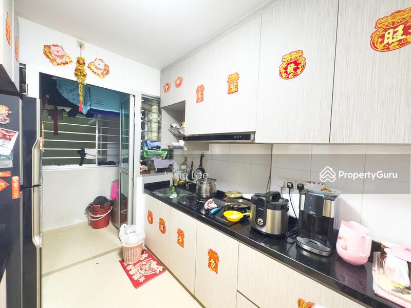 HDB Flat for Rent: D23, 670454